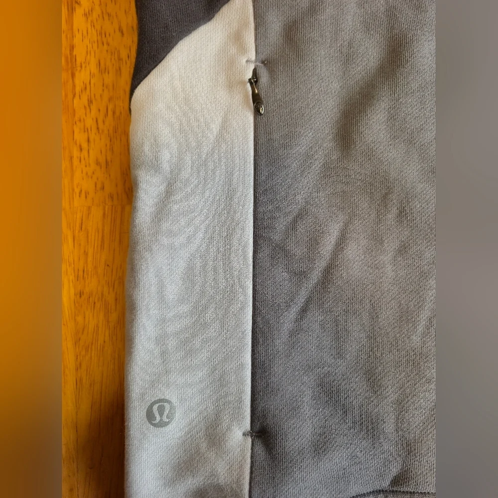 Lululemon Athletica Gray and White‎ Jacket